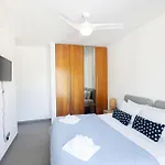 Sea Satin - Center