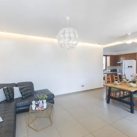 Sea Satin - Center Villa *