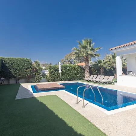 Sea Satin - Center Villa *