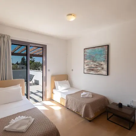 Sea Satin - Center *