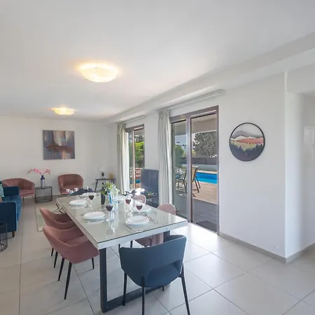 Sea Satin - Center Villa Agia Napa