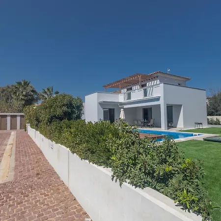 Sea Satin - Center Aya Napa