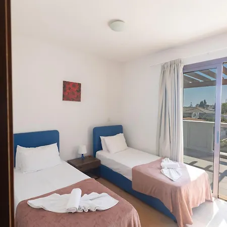 Sea Satin - Center Aya Napa