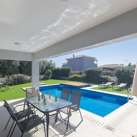 Sea Satin - Center Villa *