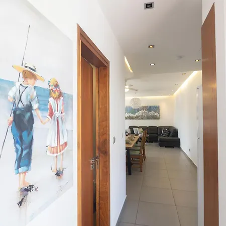 Sea Satin - Center Villa