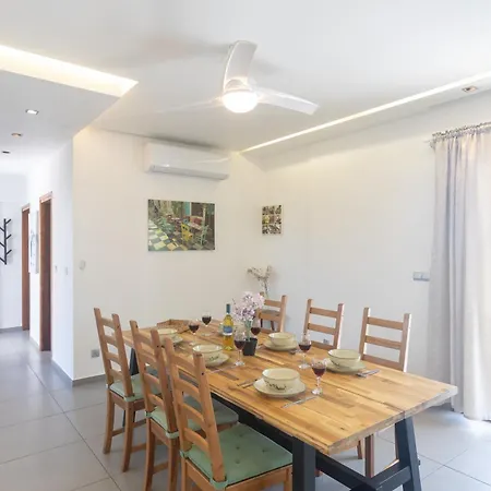 Sea Satin - Center *