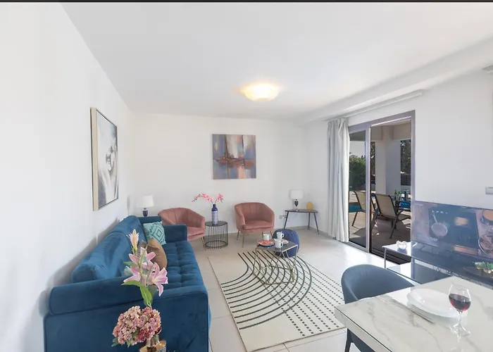 Sea Satin - Center * Ayia Napa