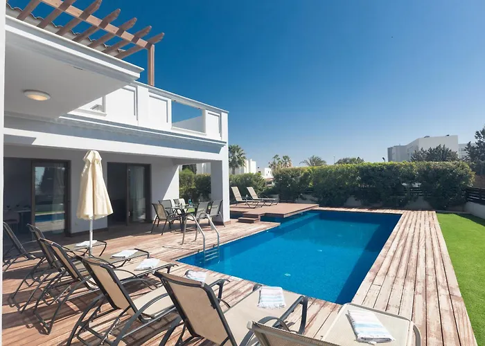 Sea Satin - Center Ayia Napa