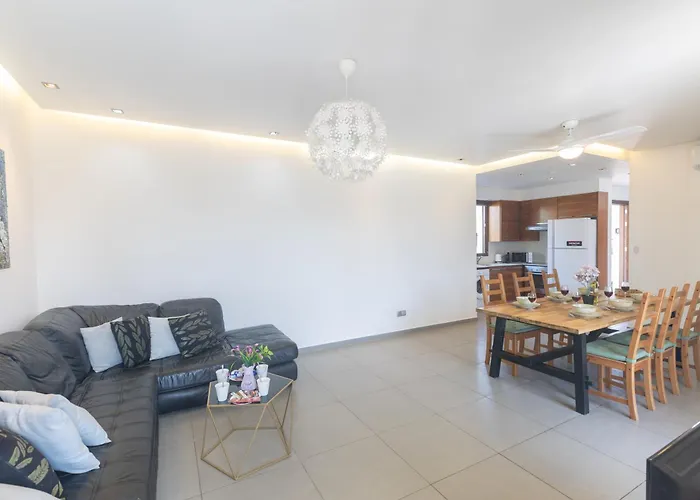 Sea Satin - Center Villa *