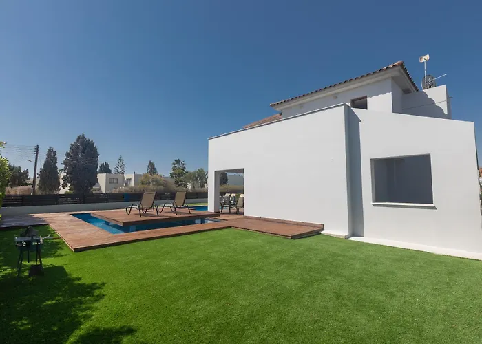 Sea Satin - Center Villa