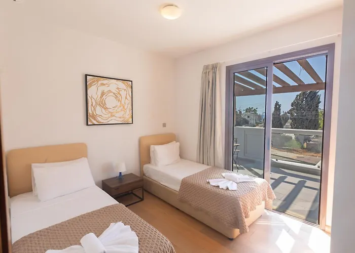 Sea Satin - Center Villa