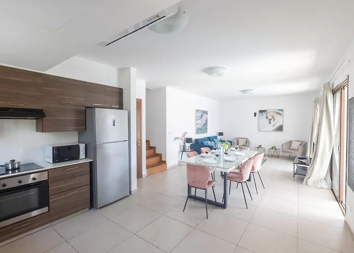 Sea Satin - Center *