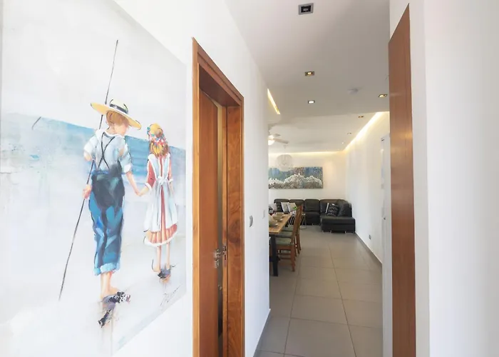 Sea Satin - Center Villa